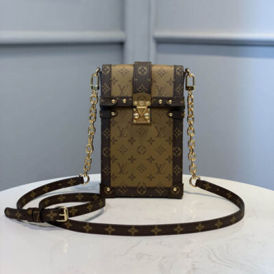 Replica Louis Vuitton Vertical Trunk Pochette M67873